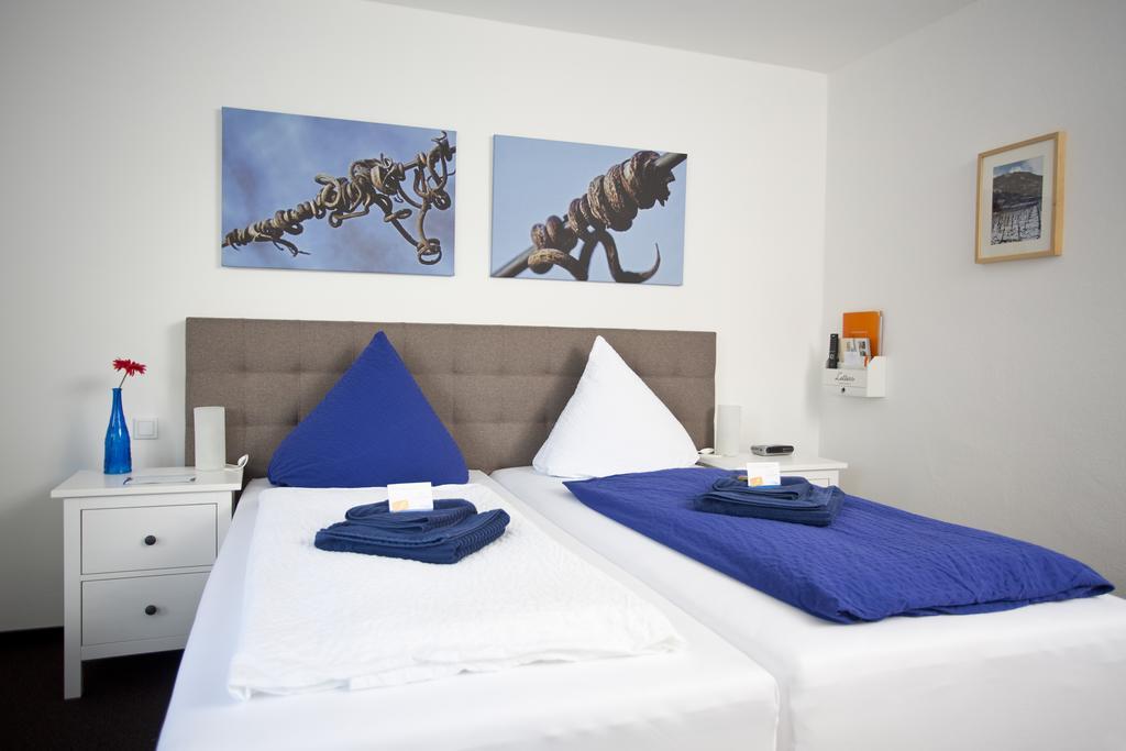 Hotel Emmerich Winningen Habitación foto