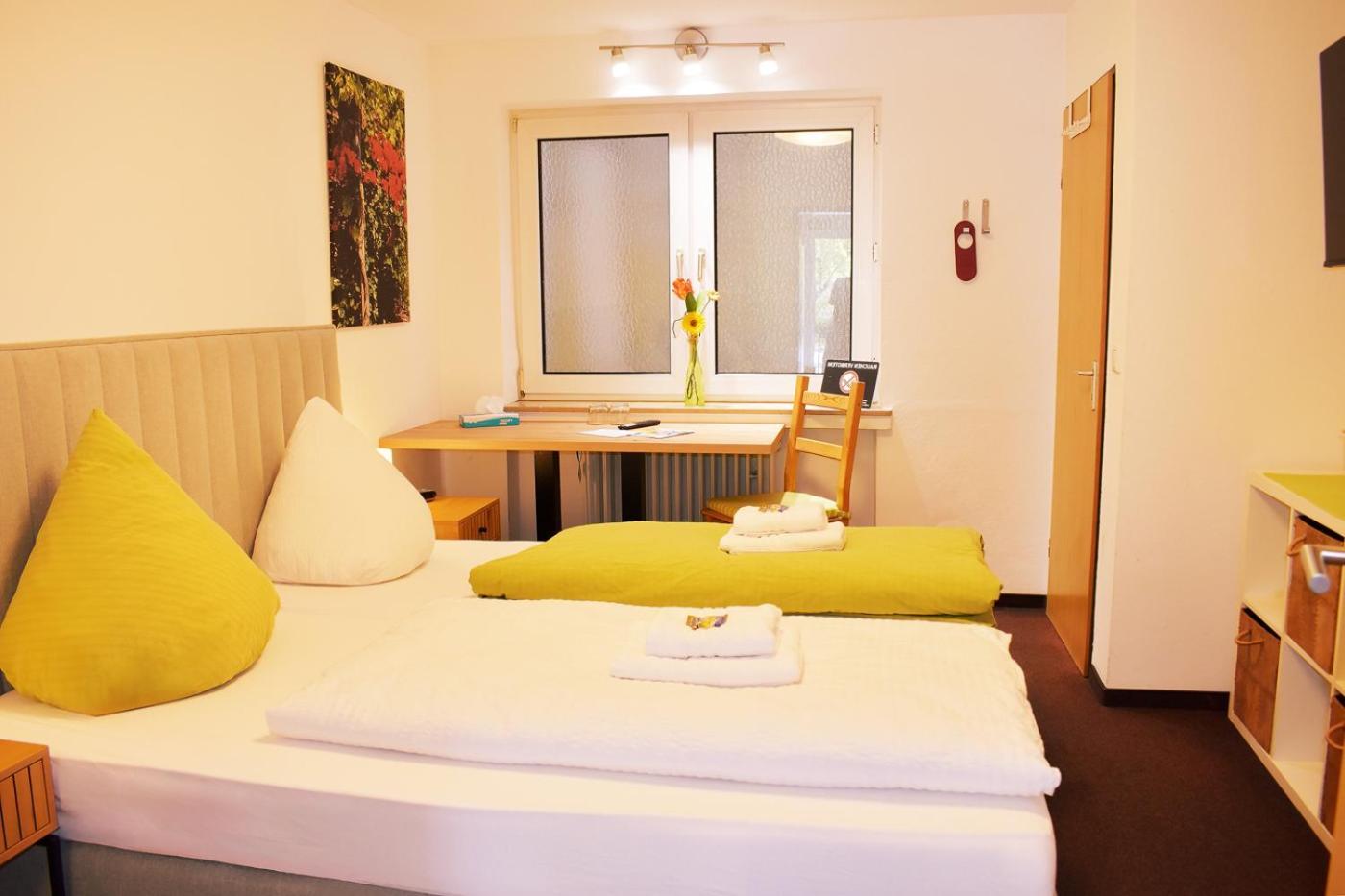 Hotel Emmerich Winningen Habitación foto